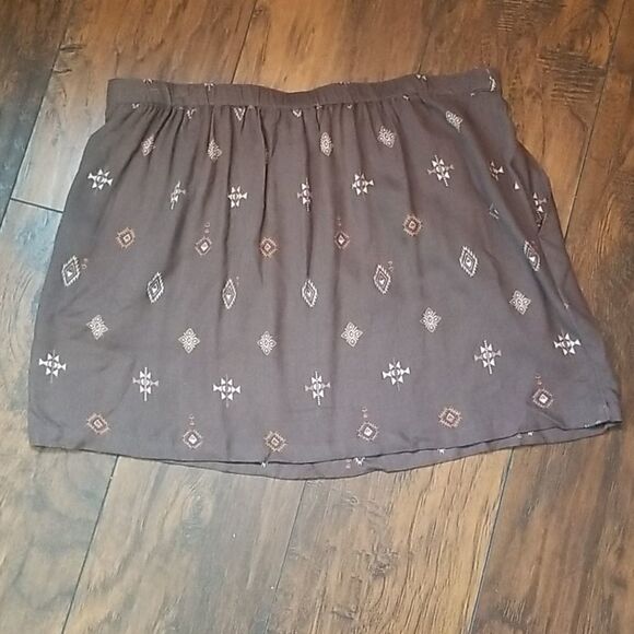 Hinge Tribal Print Skirt with Pockets - Picture 4 of 7